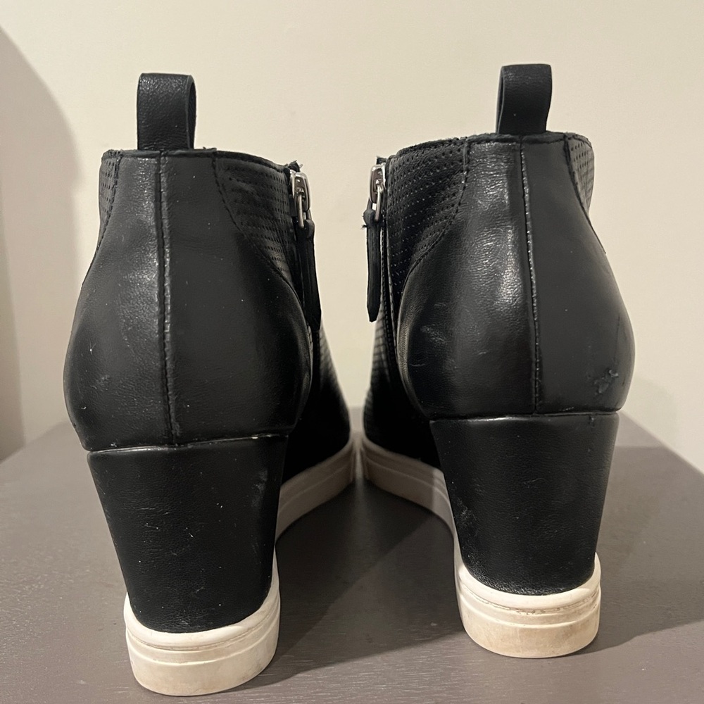 Linea Paolo Black and White Felicia Wedge Sneaker Shoes Size 7.5 - Picture 6 of 12